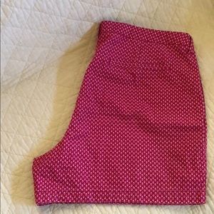 Old navy hot pink shorts, sz18